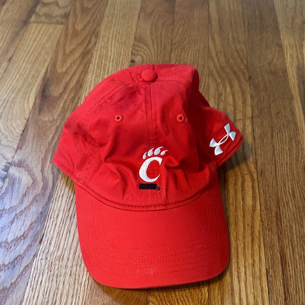 Under Armour cincinnati Bearcats Hat